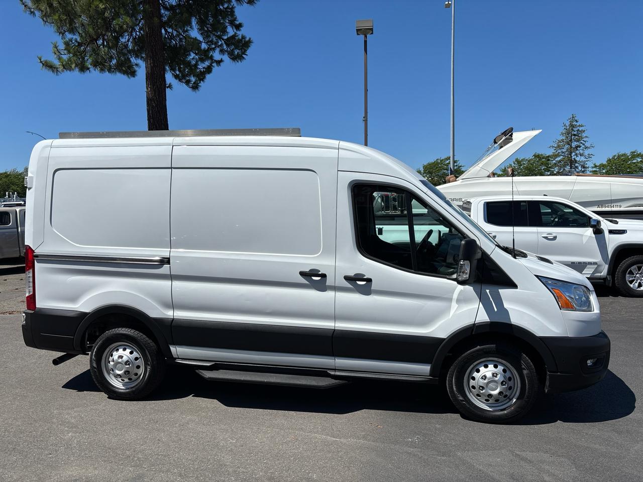Ford Transit Cargo Van T-250 130" Med Rf 9070 GVWR AWD 2020