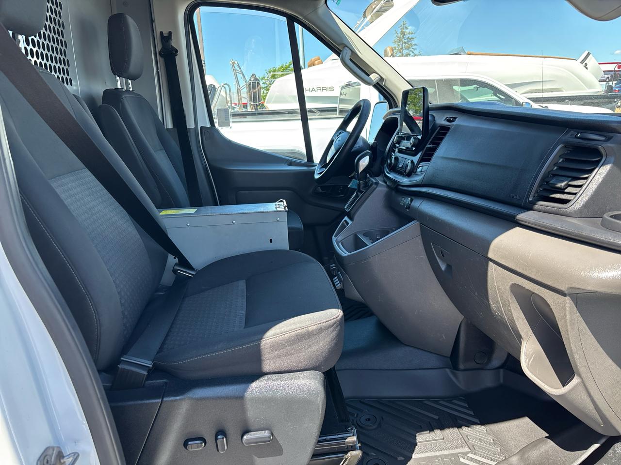 Ford Transit Cargo Van T-250 130" Med Rf 9070 GVWR AWD 2020