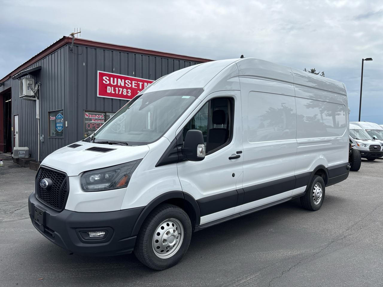 2024 Ford Transit Cargo Van T-250 148" EL Hi Rf 9070 GVWR AWD