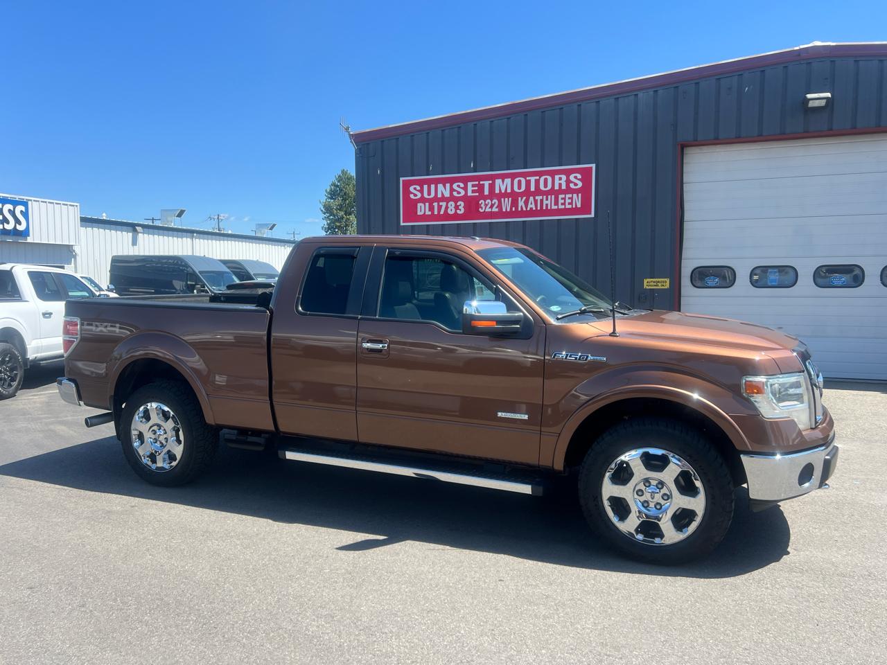 2012 Ford F-150 4WD SuperCab 145" Lariat
