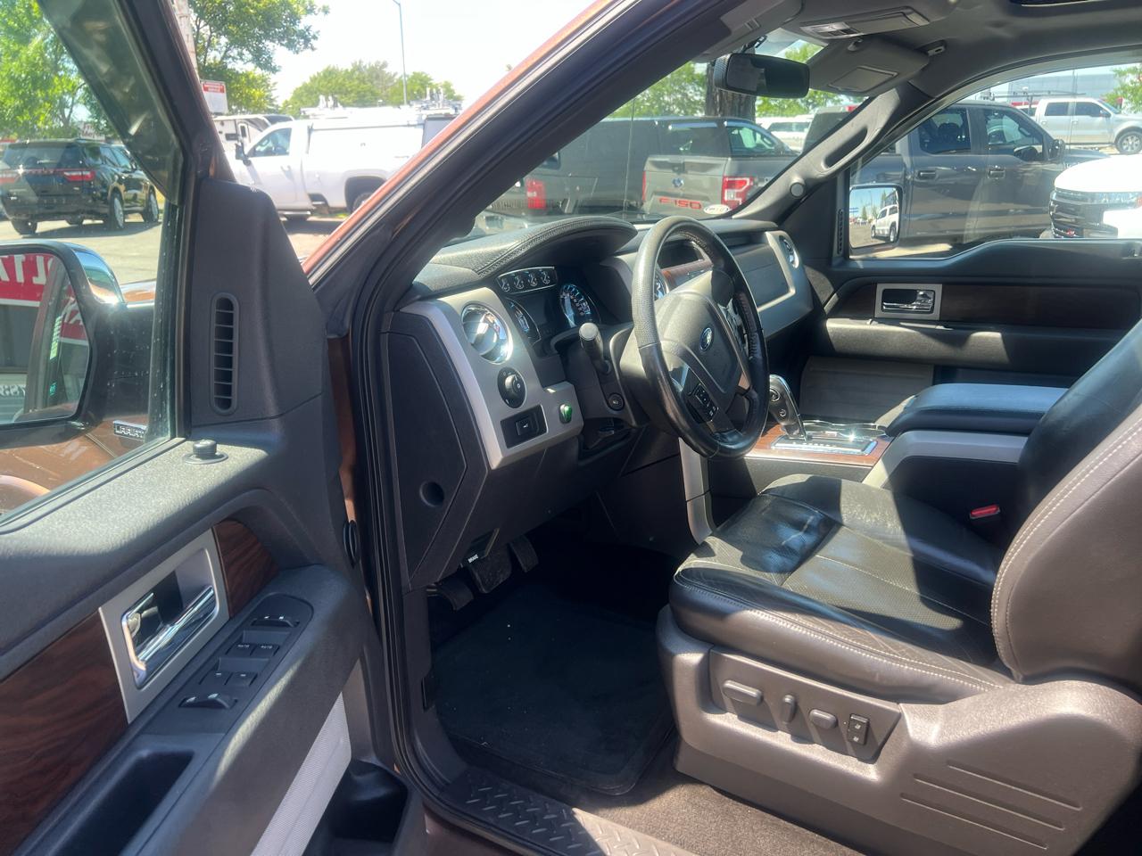 Ford F-150 4WD SuperCab 145" Lariat 2012