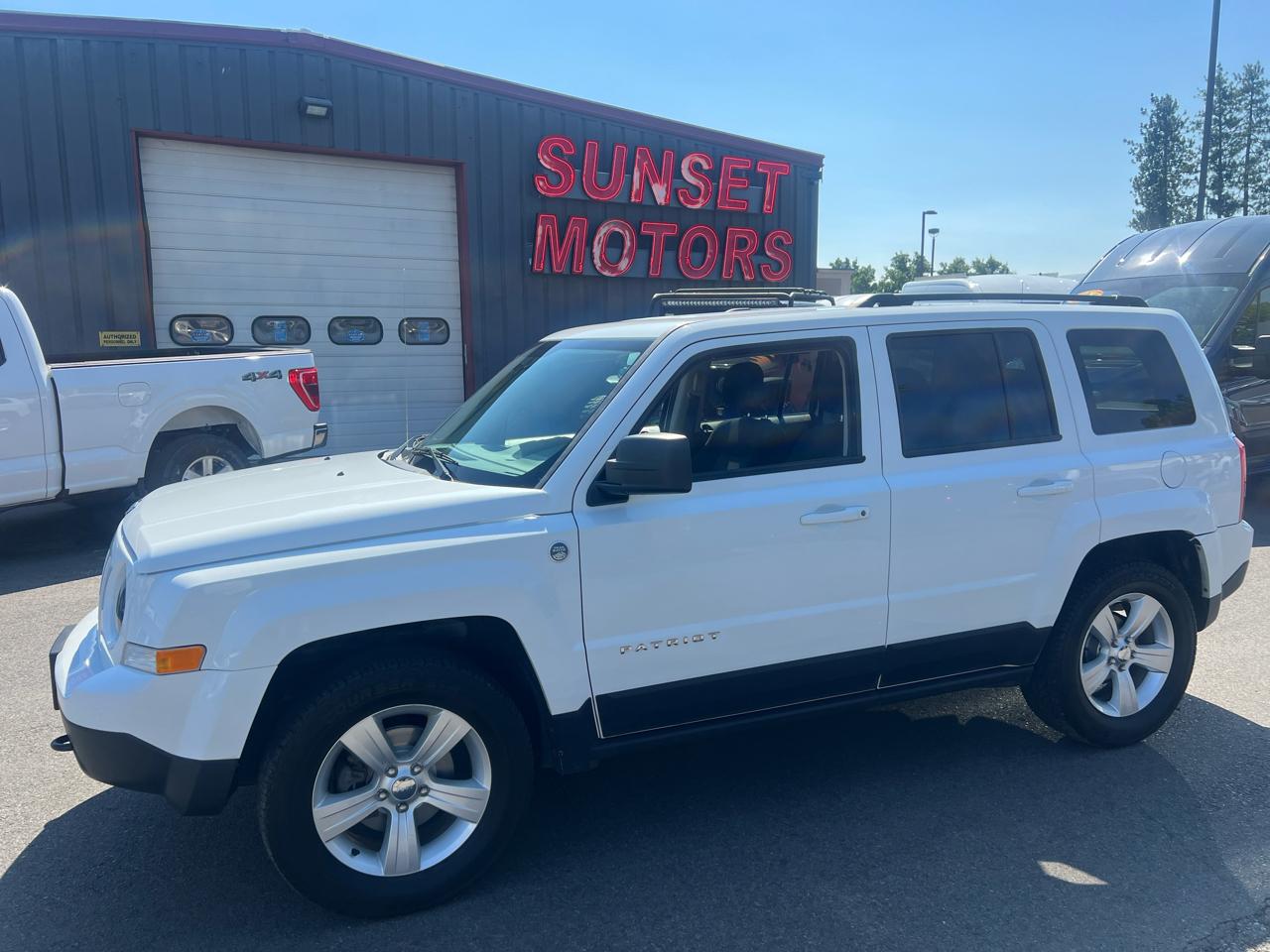 Jeep Patriot 4WD 4dr Sport 2015