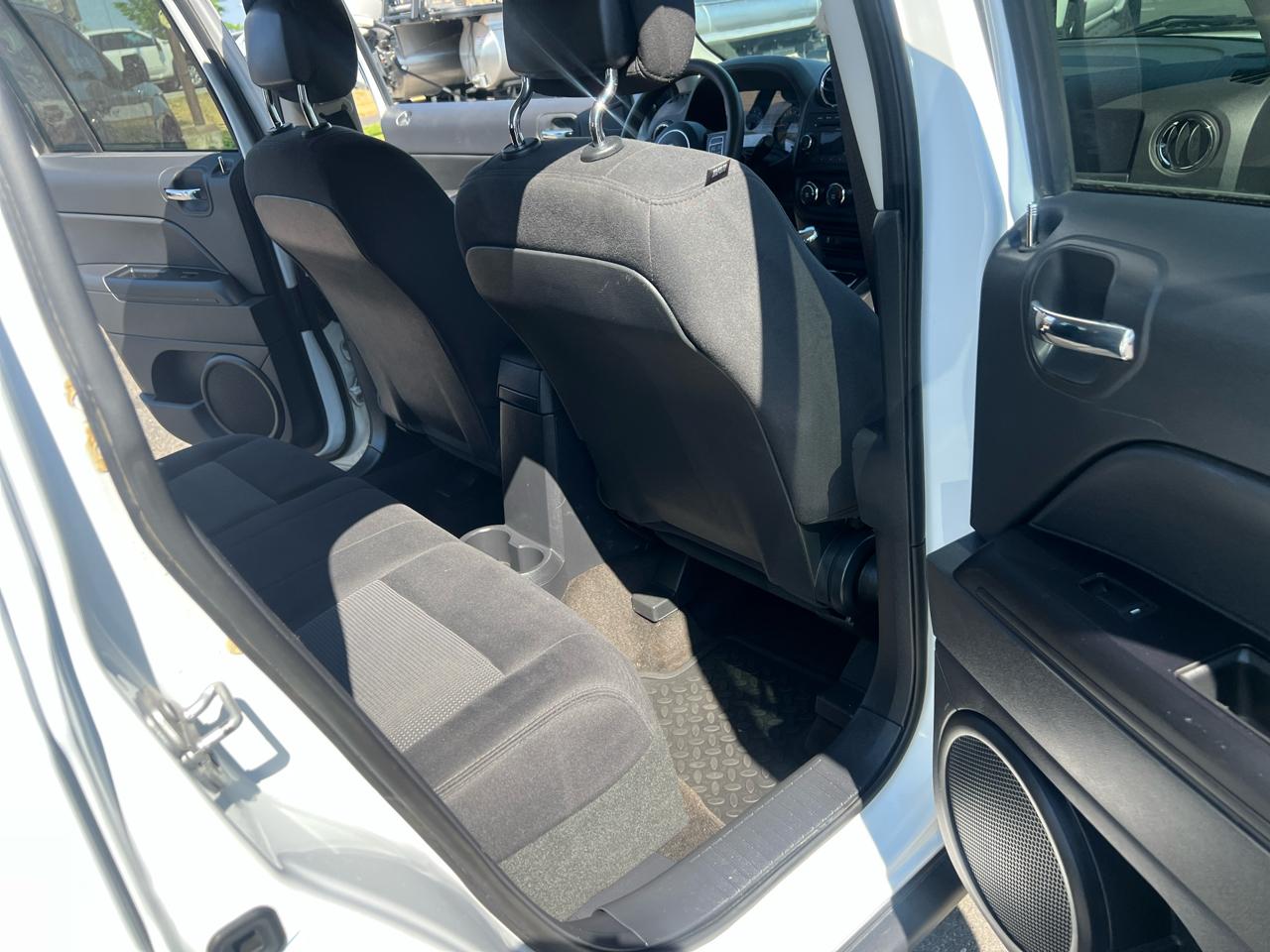 Jeep Patriot 4WD 4dr Sport 2015