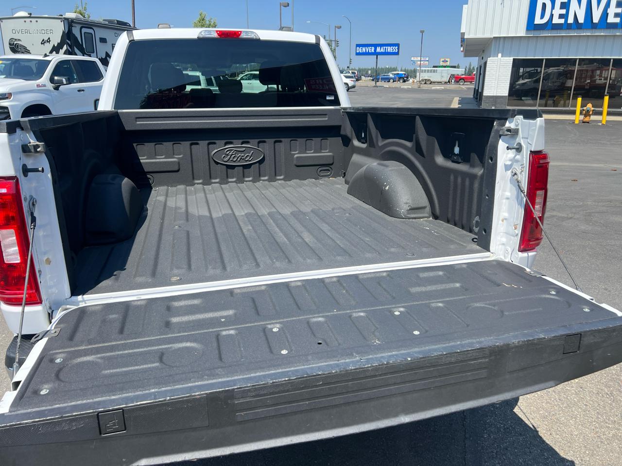 Ford F-150 4WD SuperCab 145" XLT 2021