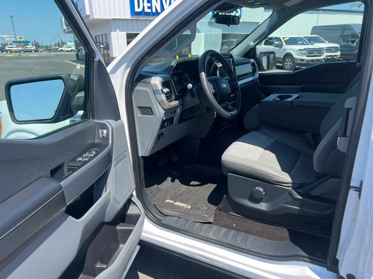 Ford F-150 4WD SuperCab 145" XLT 2021