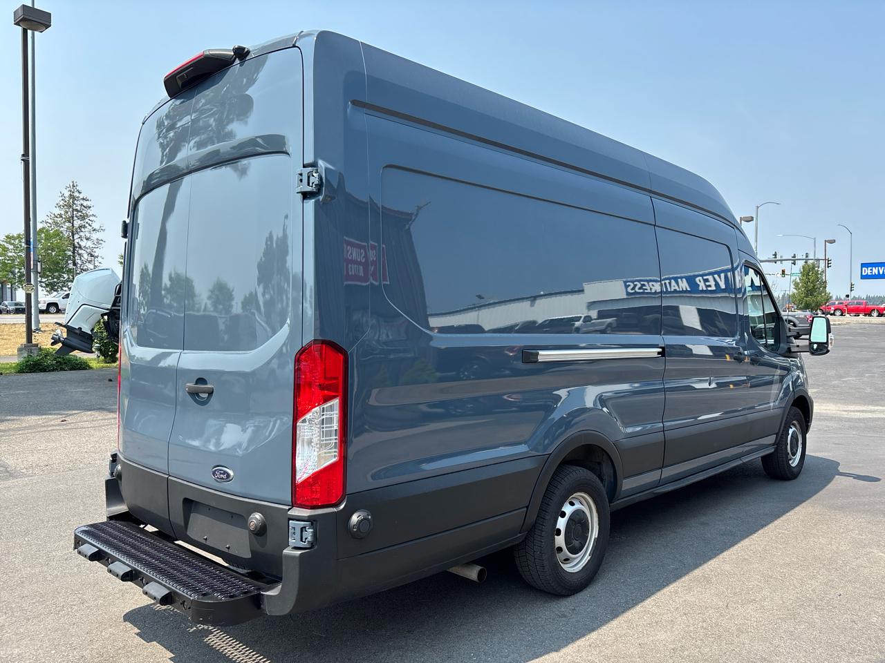Ford Transit Cargo Van T-250 148" EL Hi Rf 9070 GVWR RWD 2021