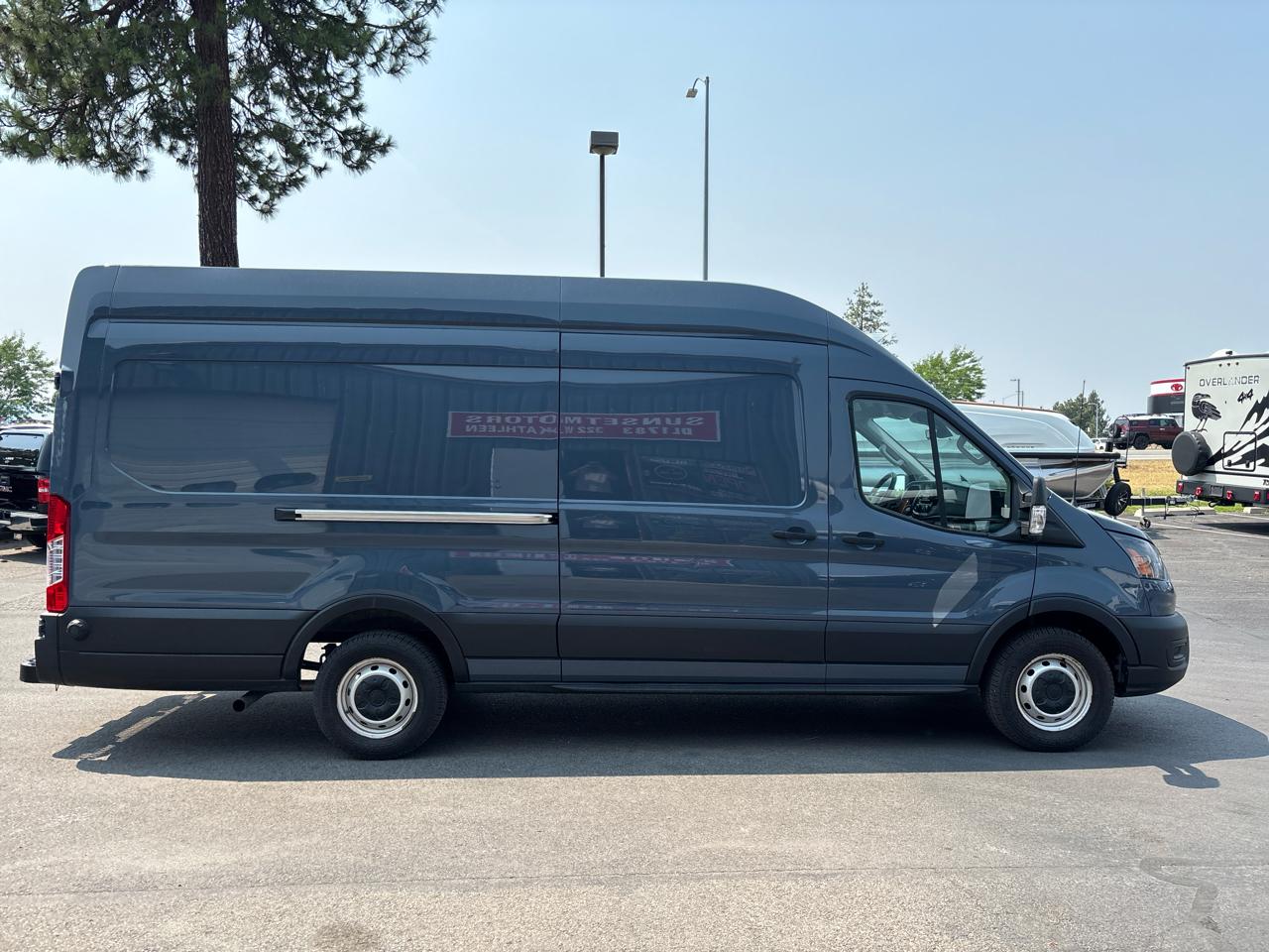 Ford Transit Cargo Van T-250 148" EL Hi Rf 9070 GVWR RWD 2021