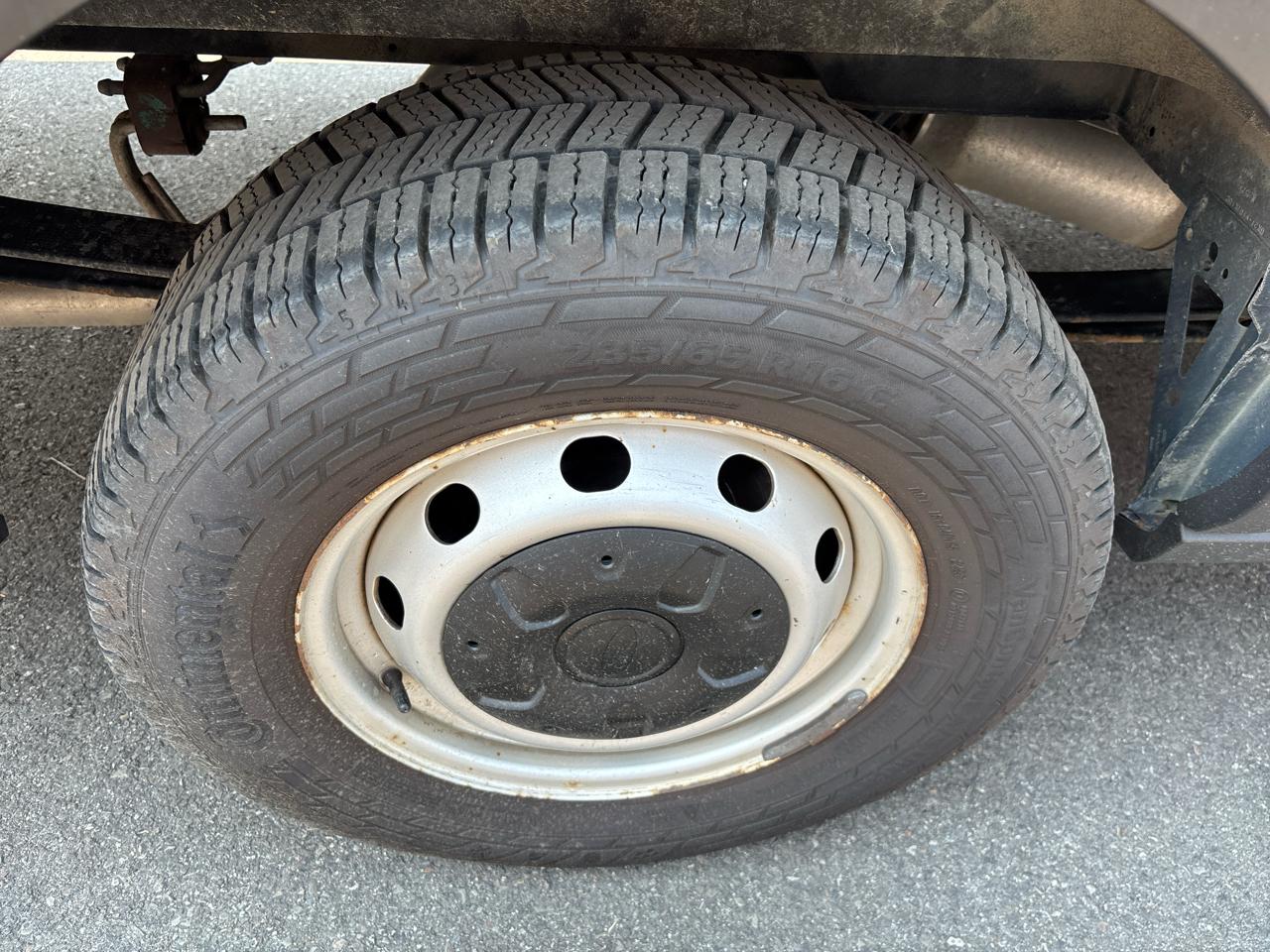 Ford Transit Cargo Van T-250 148" EL Hi Rf 9070 GVWR RWD 2021