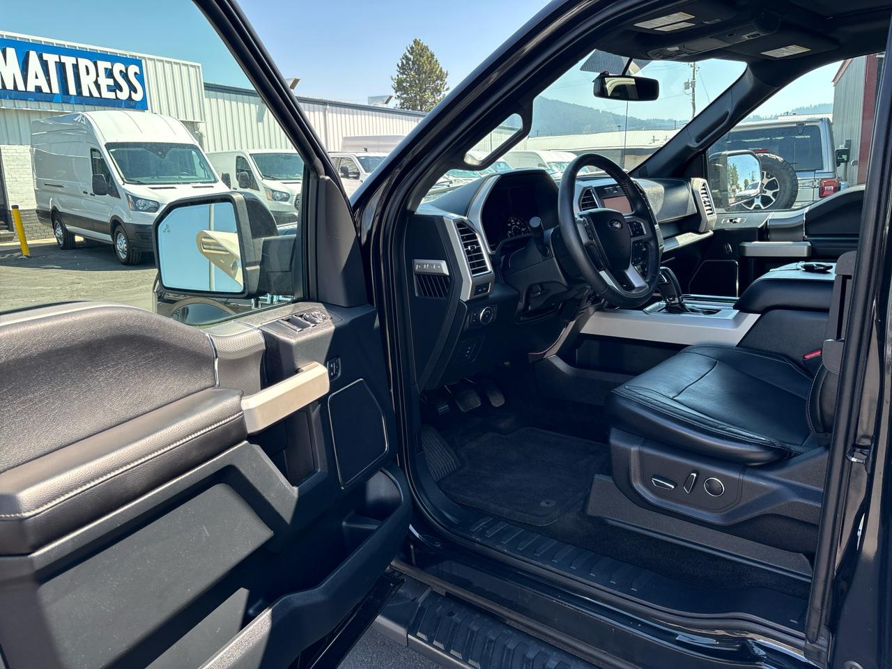 Ford F-150 Lariat 4WD SuperCab 6.5' Box 2015