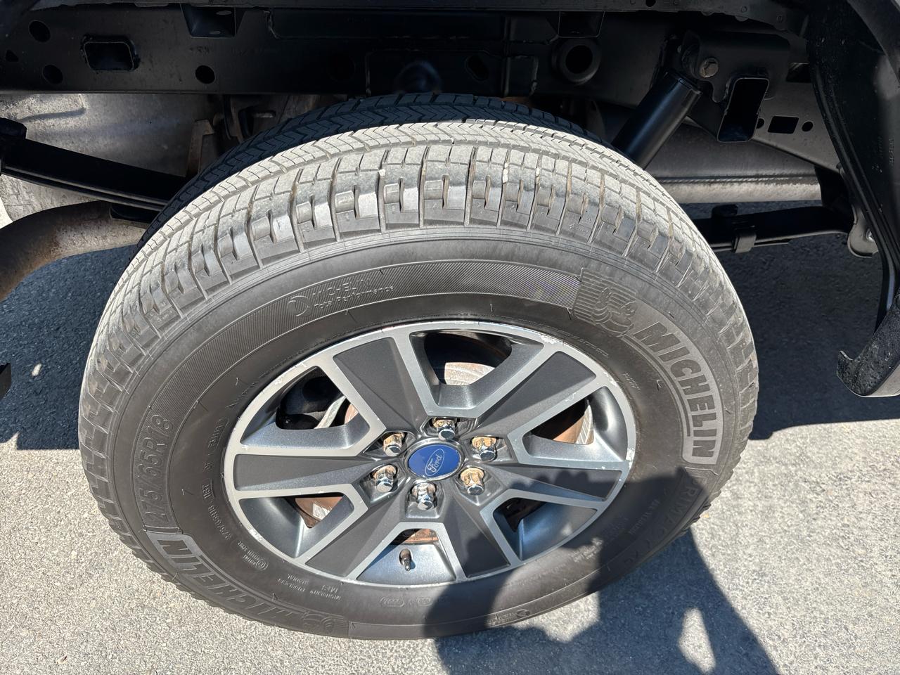 Ford F-150 Lariat 4WD SuperCab 6.5' Box 2015
