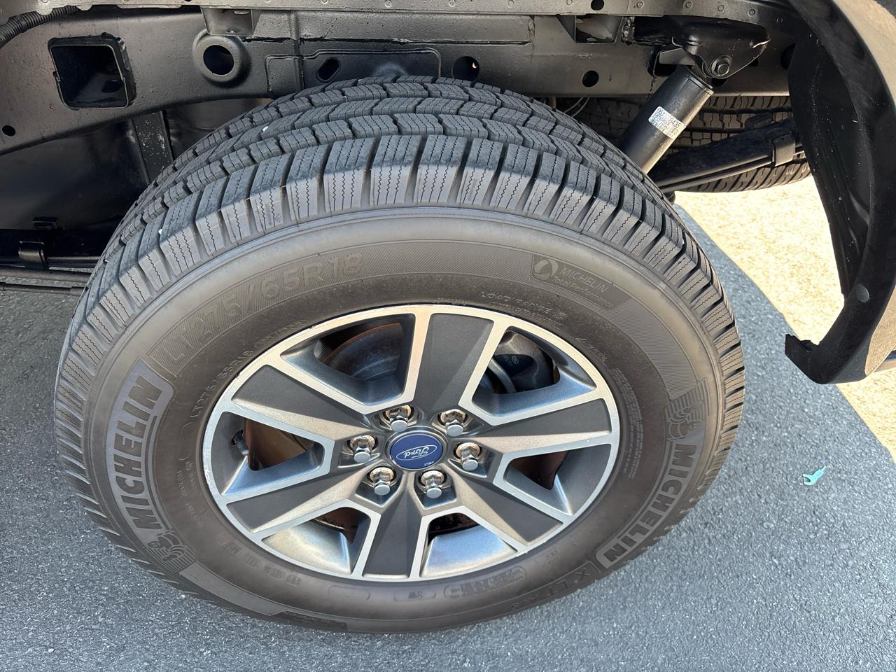 Ford F-150 Lariat 4WD SuperCab 6.5' Box 2015