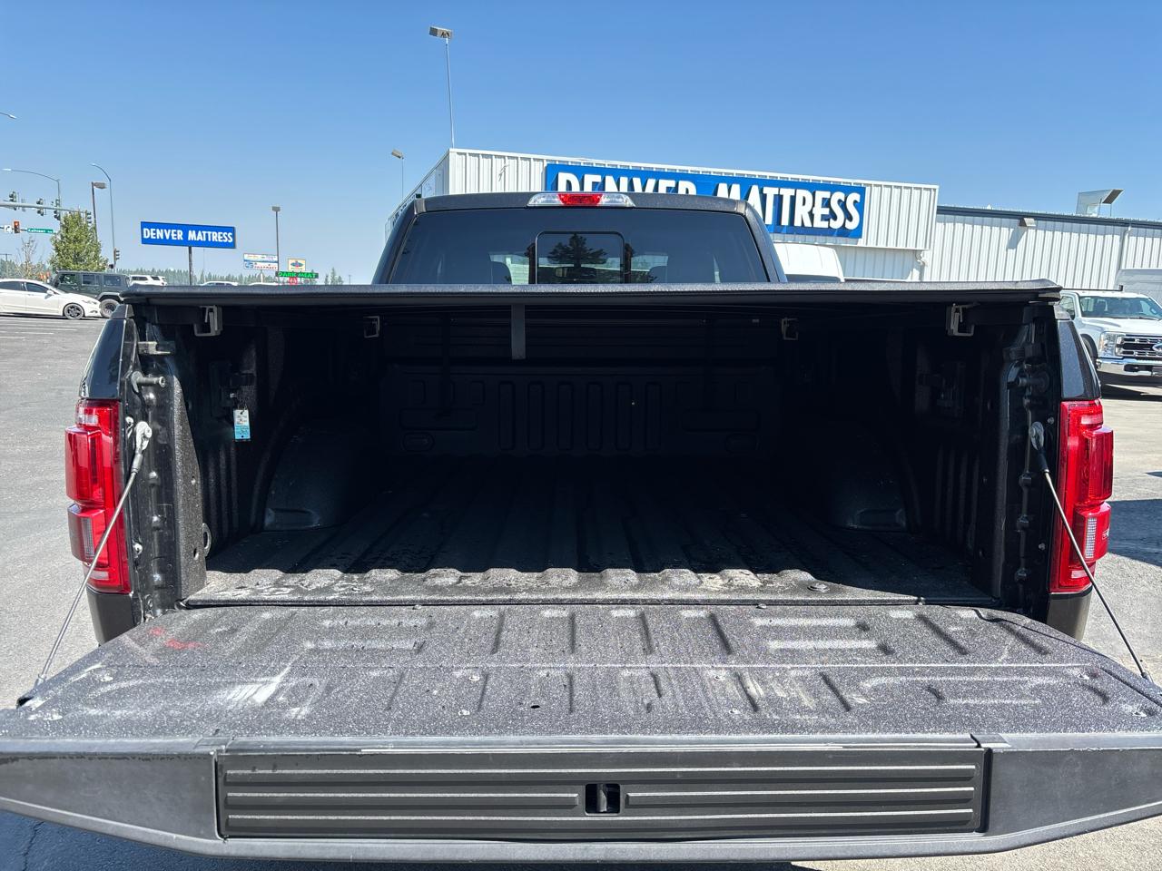 Ford F-150 Lariat 4WD SuperCab 6.5' Box 2015