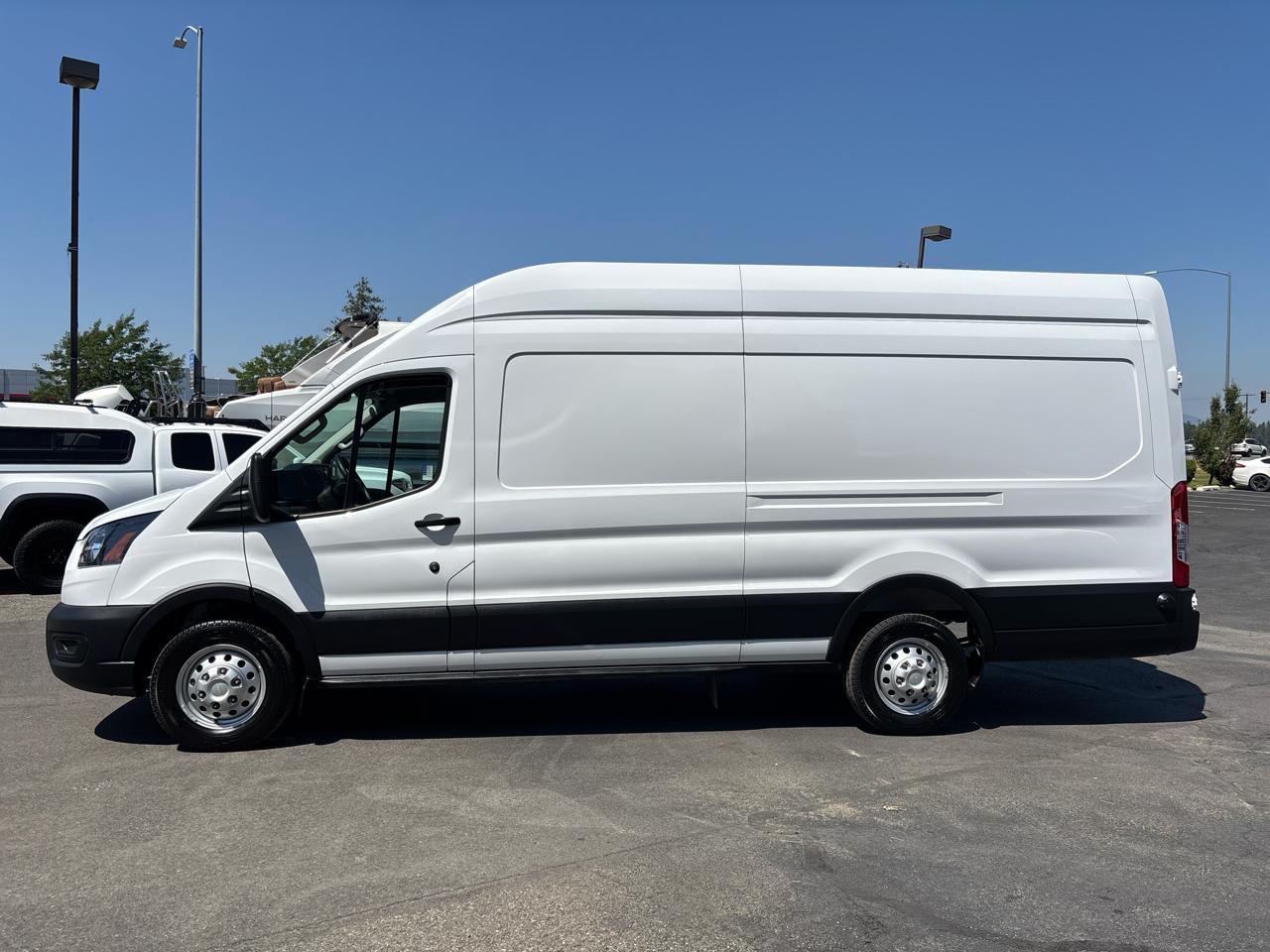 Ford Transit Cargo Van T-250 148" EL Hi Rf 9070 GVWR AWD 2025