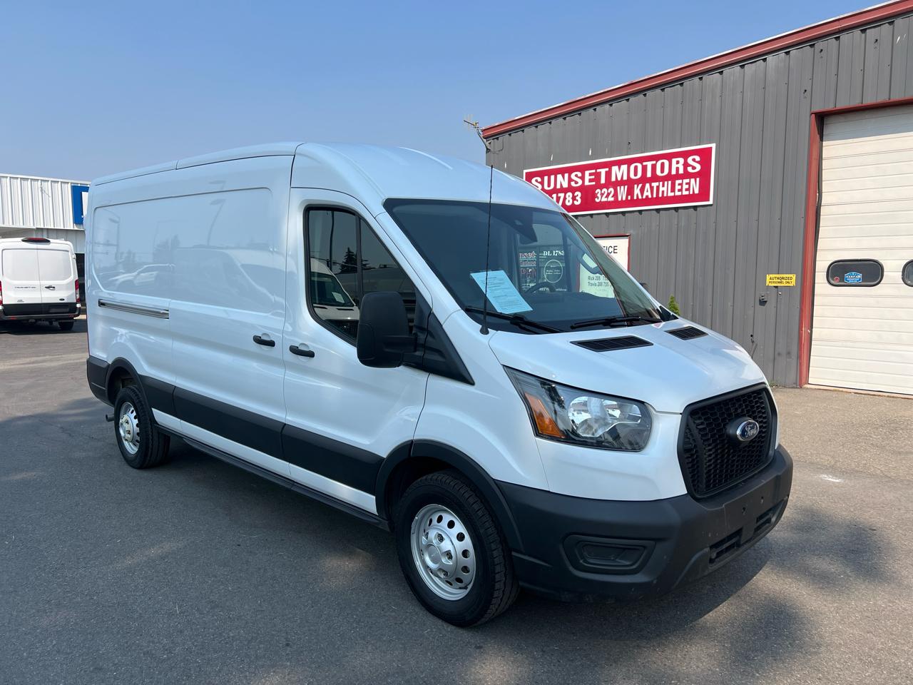 Ford Transit Cargo Van T-250 148" Med Rf 9070 GVWR AWD 2025