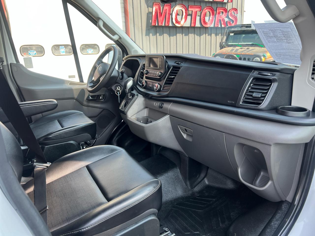 Ford Transit Cargo Van T-250 148" Med Rf 9070 GVWR AWD 2025