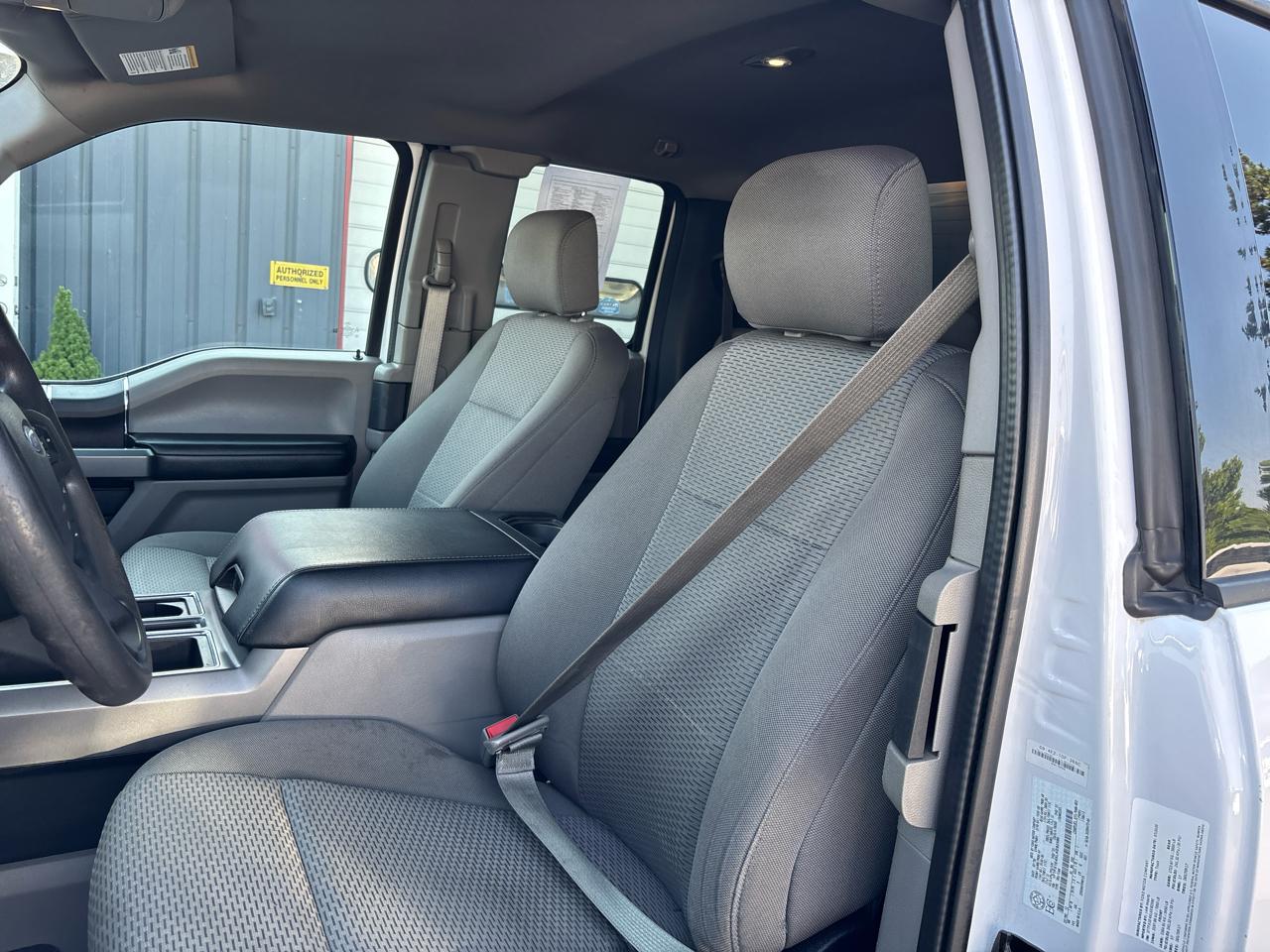 Ford F-150 4WD SuperCab 145" XLT 2020