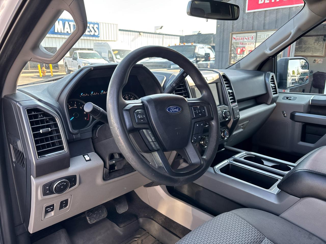 Ford F-150 4WD SuperCab 145" XLT 2020