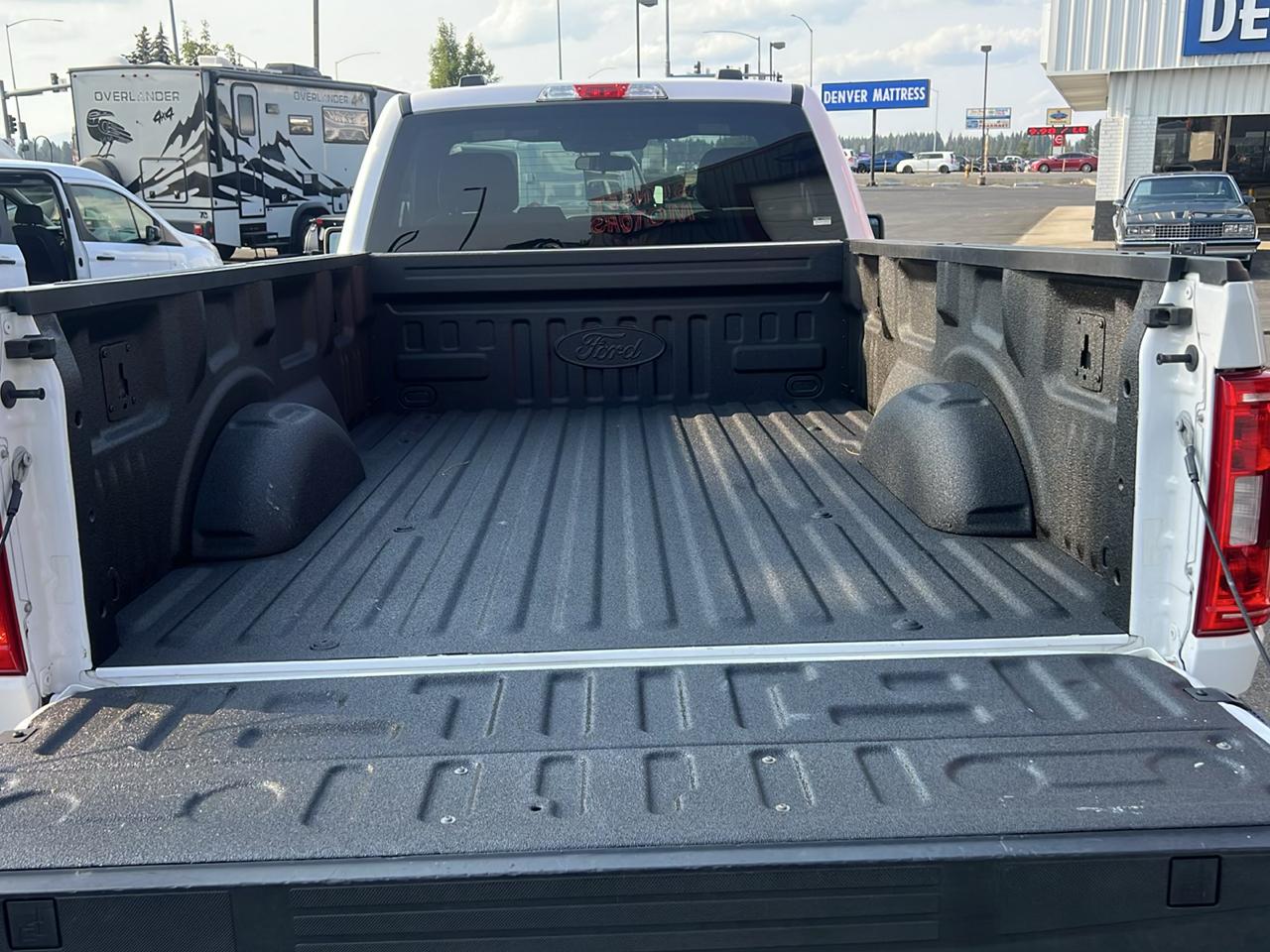 Ford F-150 4WD Reg Cab 141" XLT 2021