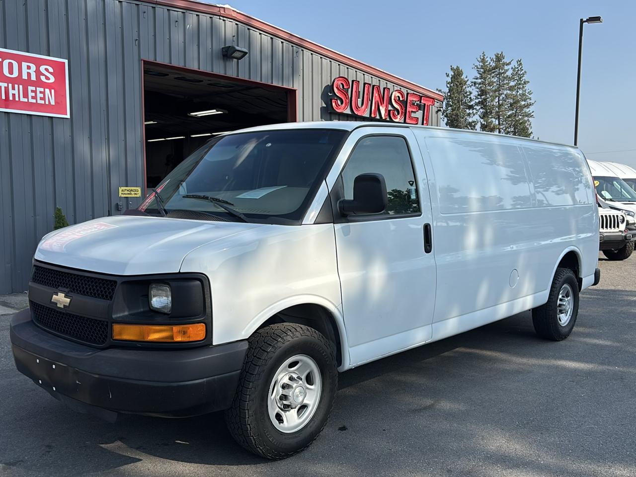 2016 Chevrolet Express Cargo Van RWD 2500 155"