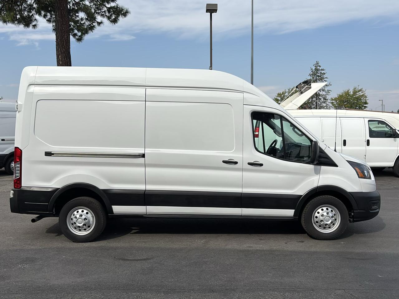 Ford Transit Cargo Van T-250 148" Hi Rf 9070 GVWR AWD 2022