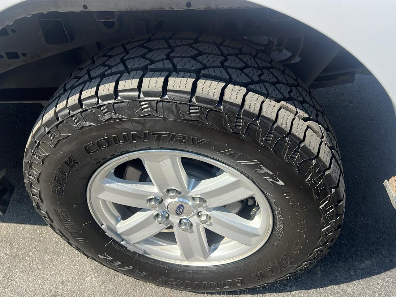 Ford F-150 4WD SuperCab 163" XL 2022