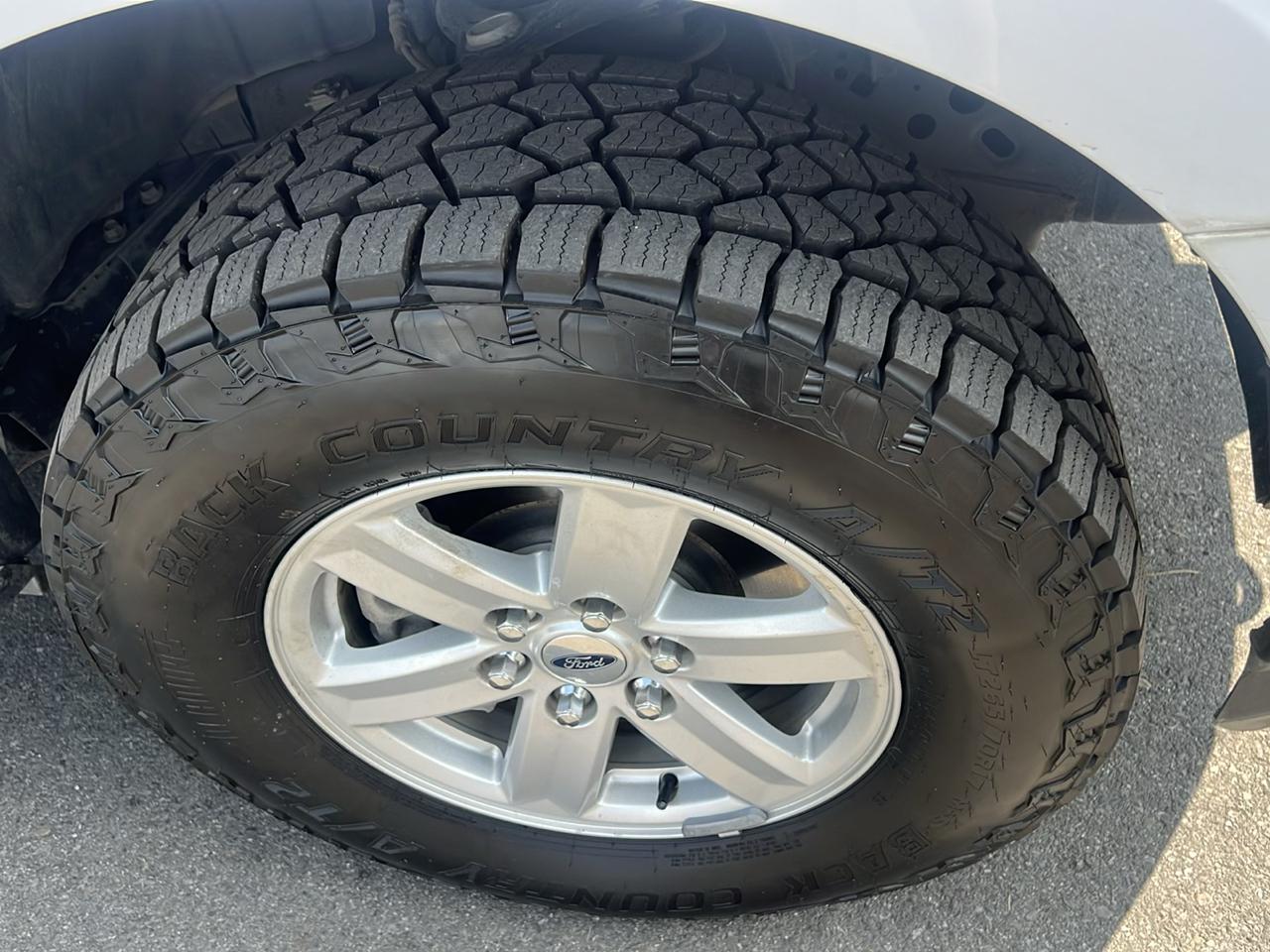 Ford F-150 4WD SuperCab 163" XL 2022