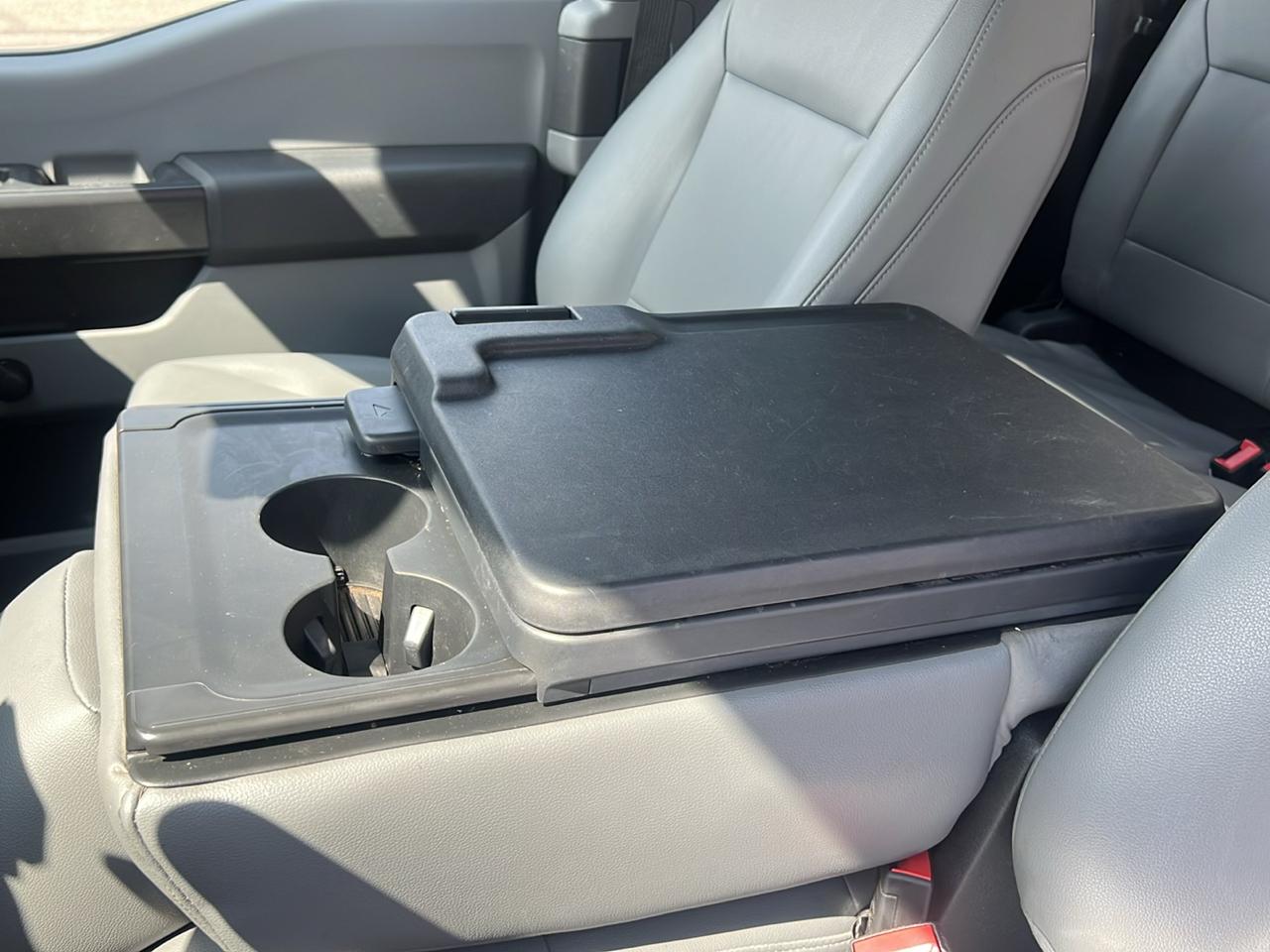 Ford F-150 4WD SuperCab 163" XL 2022