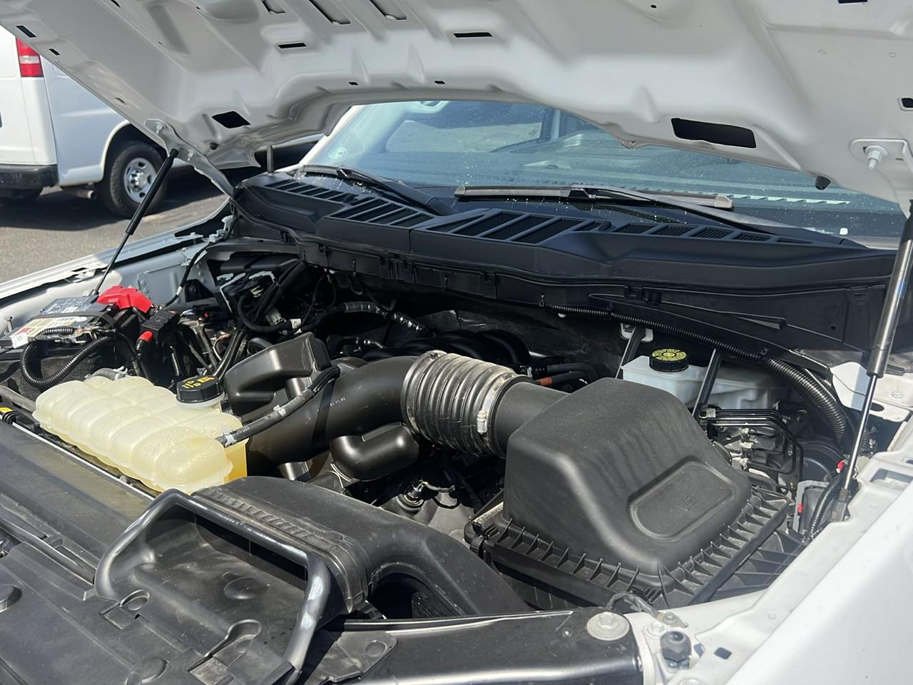 Ford F-150 4WD SuperCab 163" XL 2022