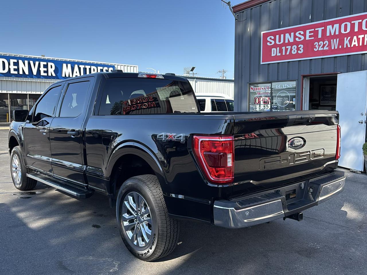 Ford F-150 4WD SuperCrew 157" XLT 2023