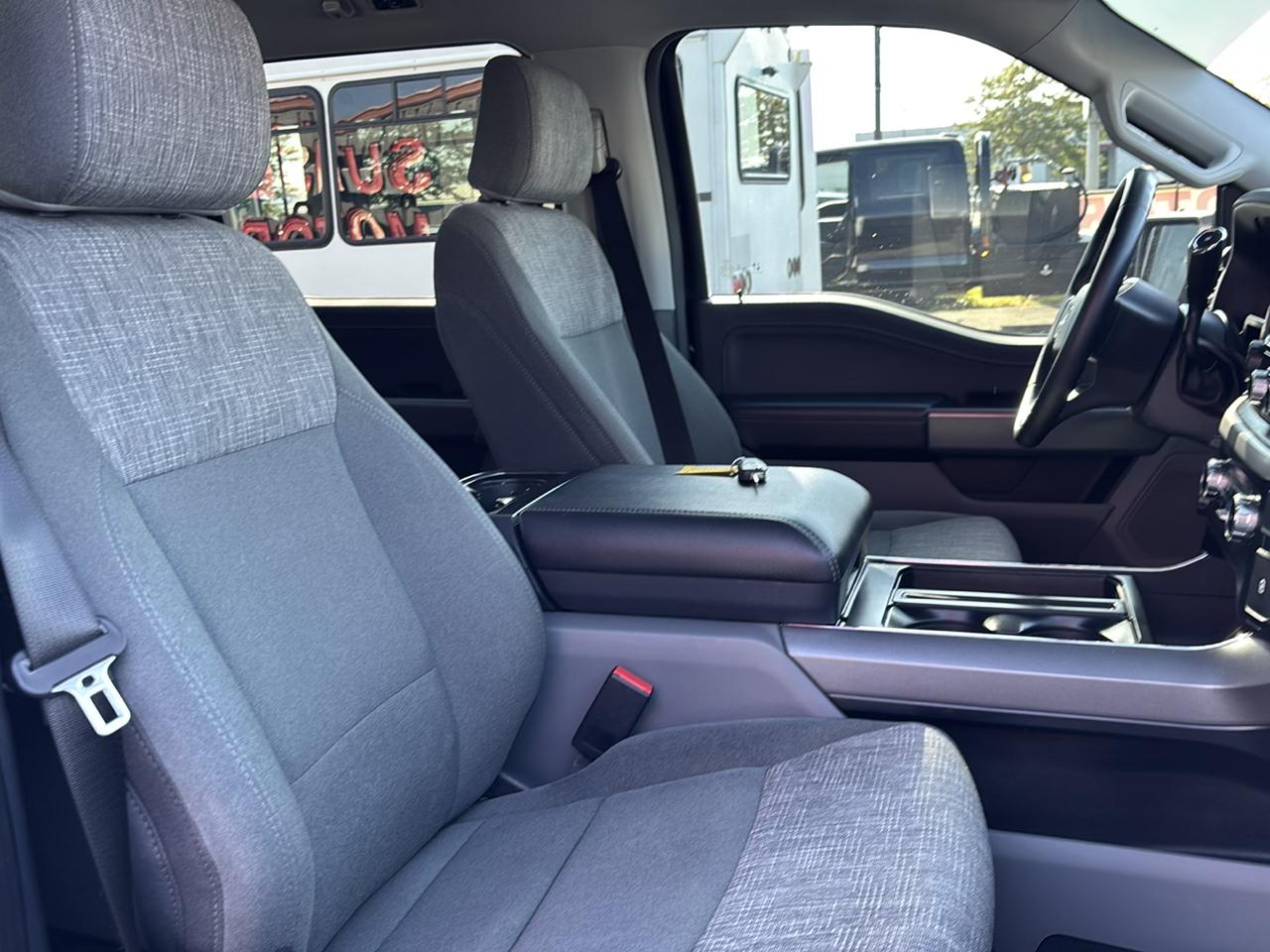 Ford F-150 4WD SuperCrew 157" XLT 2023