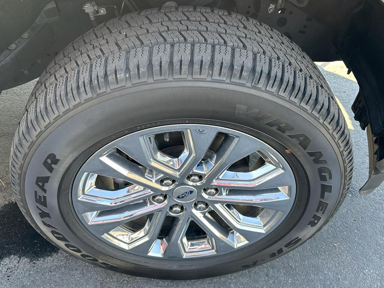 Ford F-150 4WD SuperCrew 157" XLT 2023