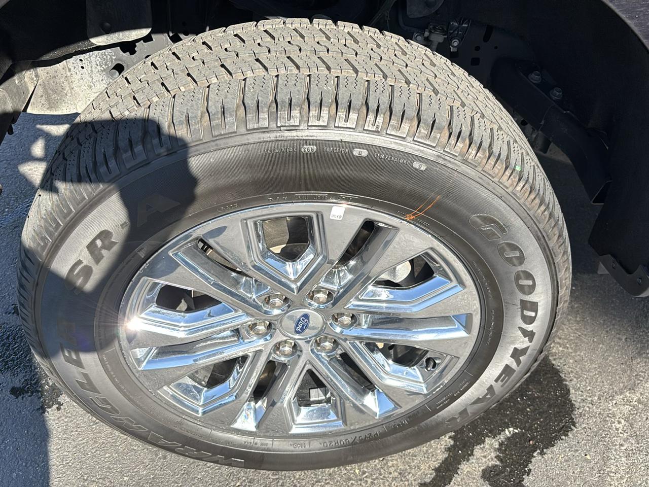 Ford F-150 4WD SuperCrew 157" XLT 2023