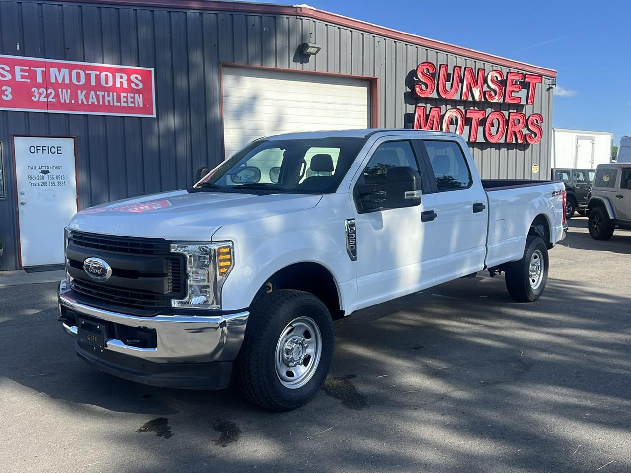 2019 Ford Super Duty F-350 SRW Crew Cab 176" WB 60" CA XL 4WD