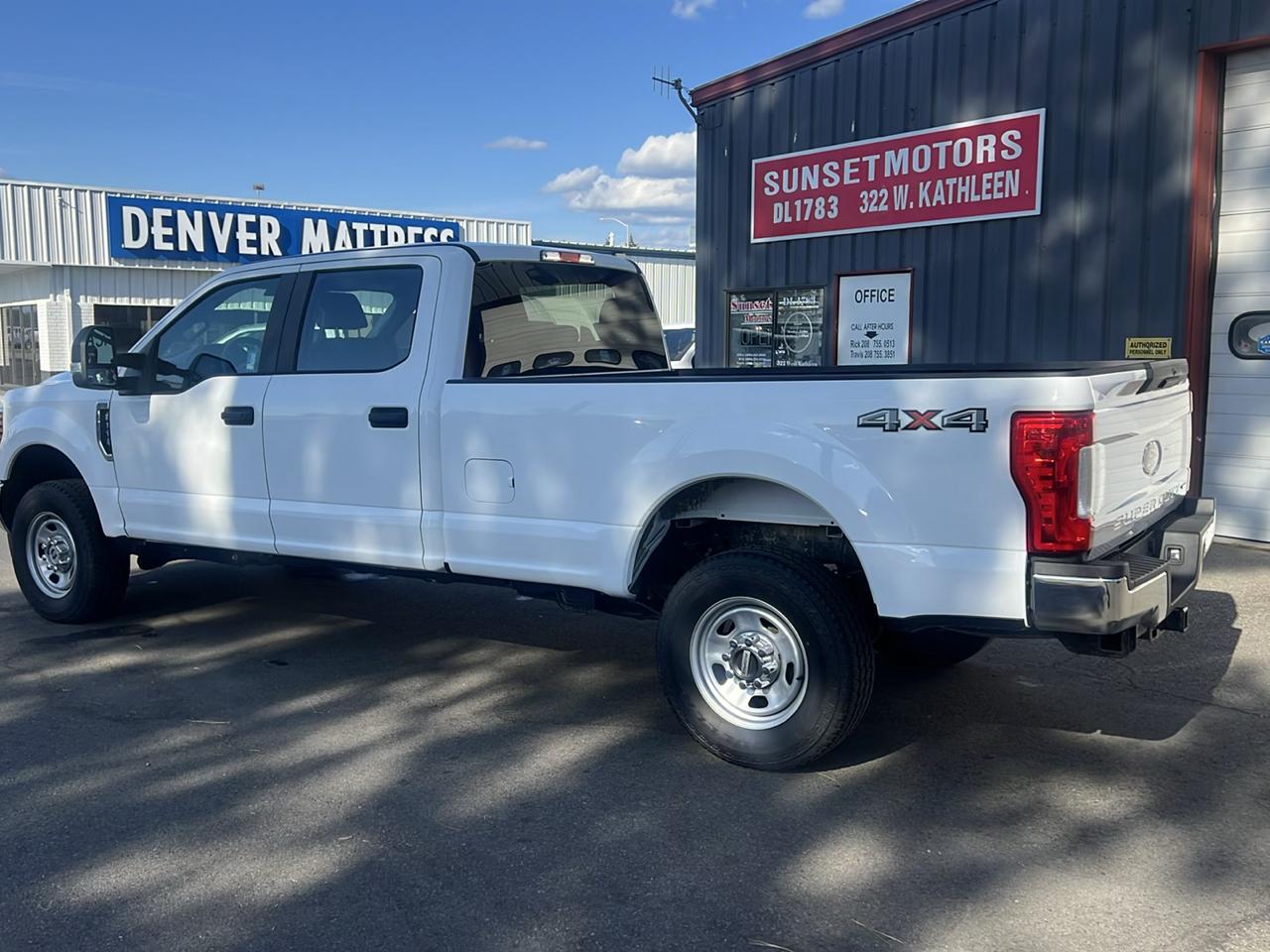 Ford Super Duty F-350 SRW Crew Cab 176" WB 60" CA XL 4WD 2019