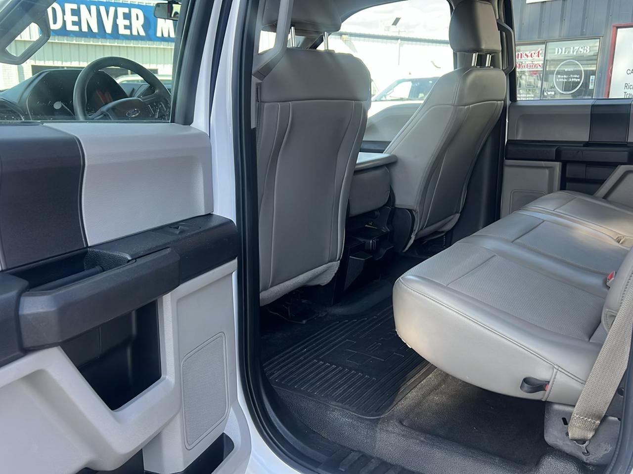 Ford Super Duty F-350 SRW Crew Cab 176" WB 60" CA XL 4WD 2019
