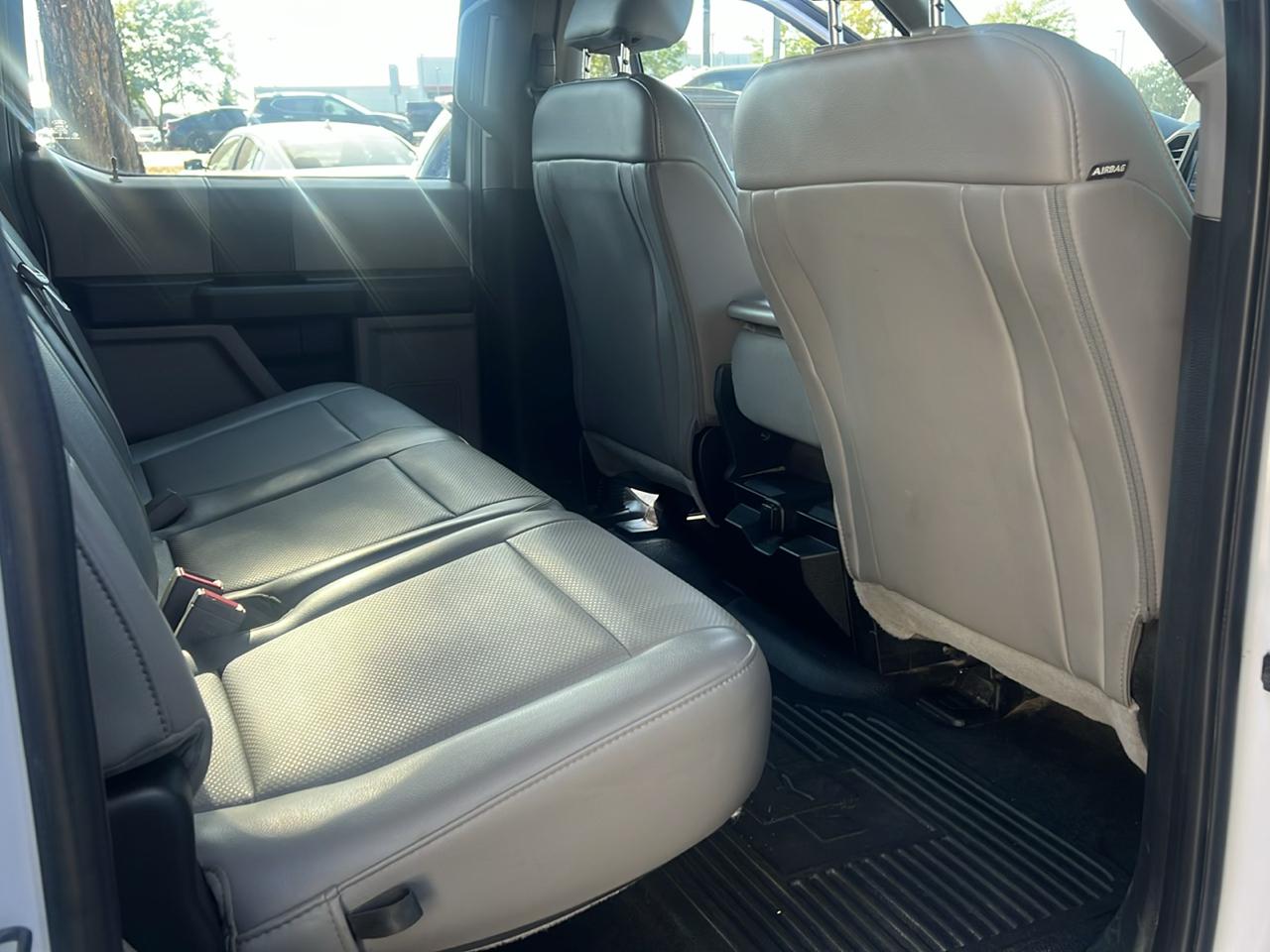 Ford Super Duty F-350 SRW Crew Cab 176" WB 60" CA XL 4WD 2019