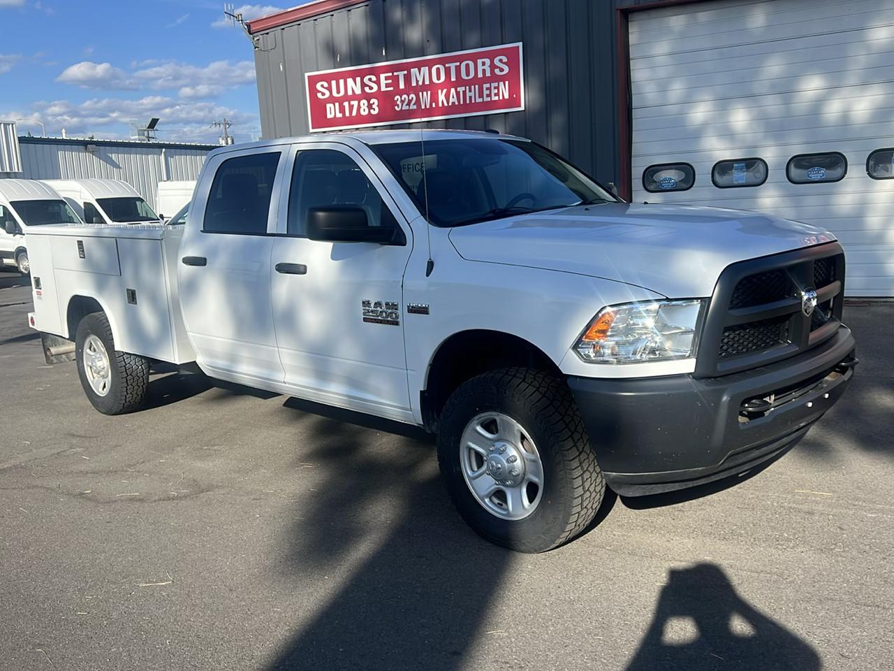 RAM 2500 4WD Crew Cab 169" Tradesman 2015