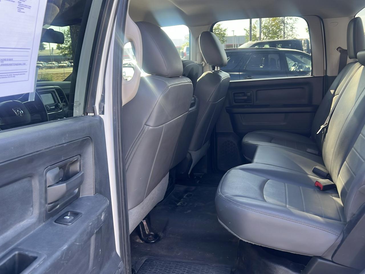 RAM 2500 4WD Crew Cab 169" Tradesman 2015
