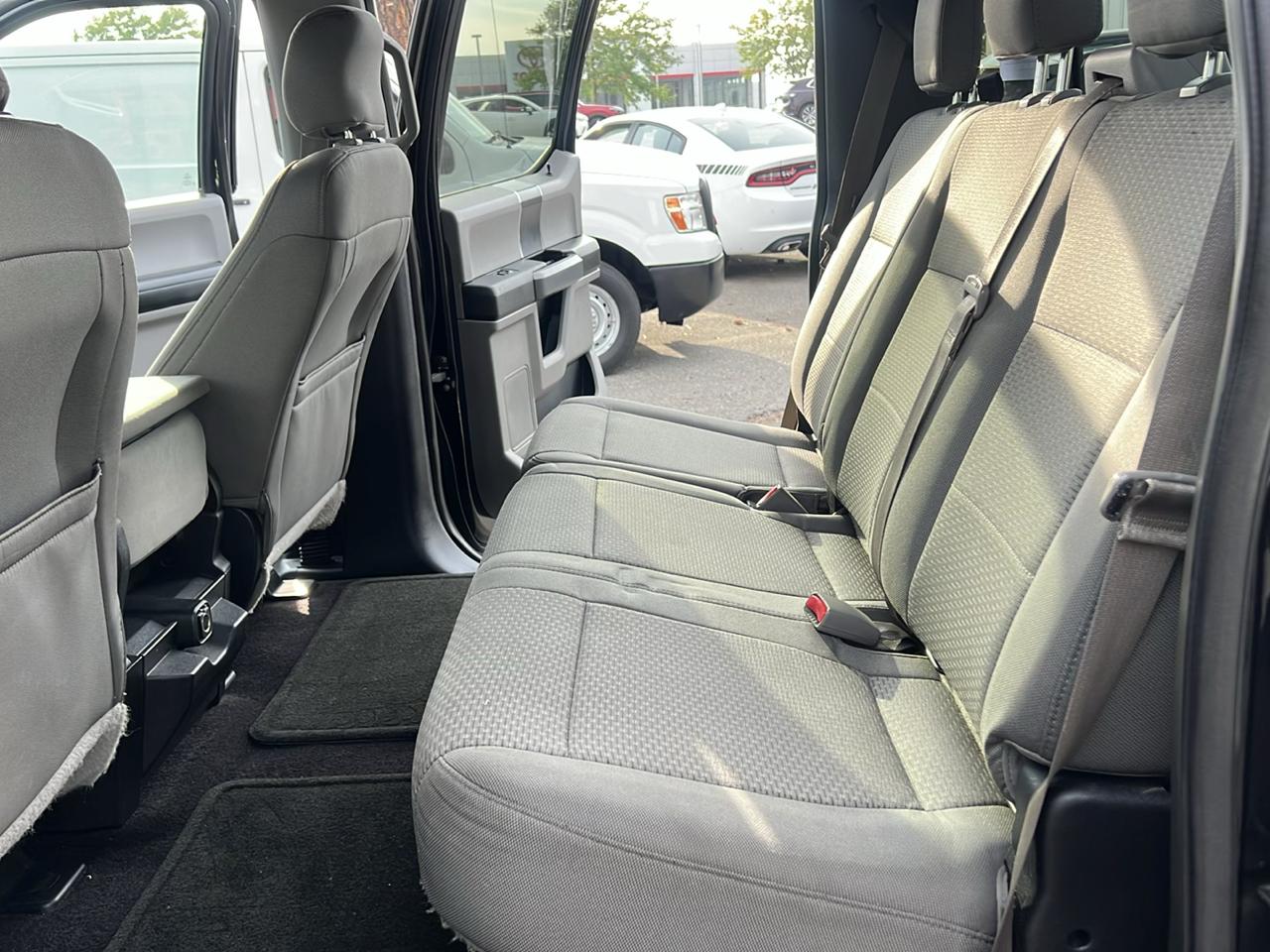 Ford F-150 4WD SuperCrew 145" XLT 2016
