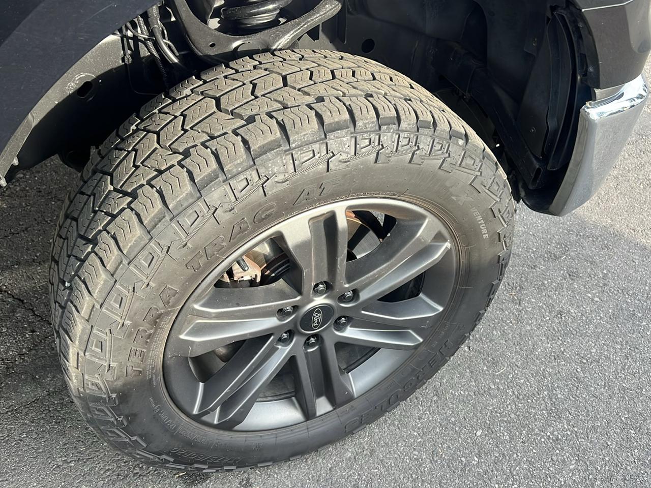 Ford F-150 4WD SuperCrew 145" XLT 2016