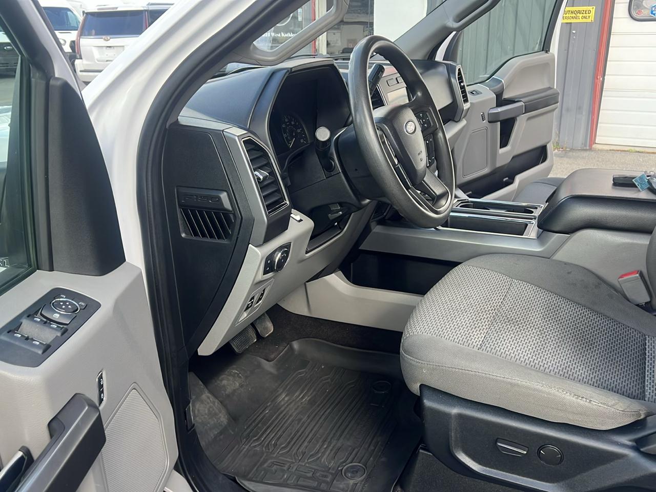 Ford F-150 4WD SuperCab 145" XLT 2020