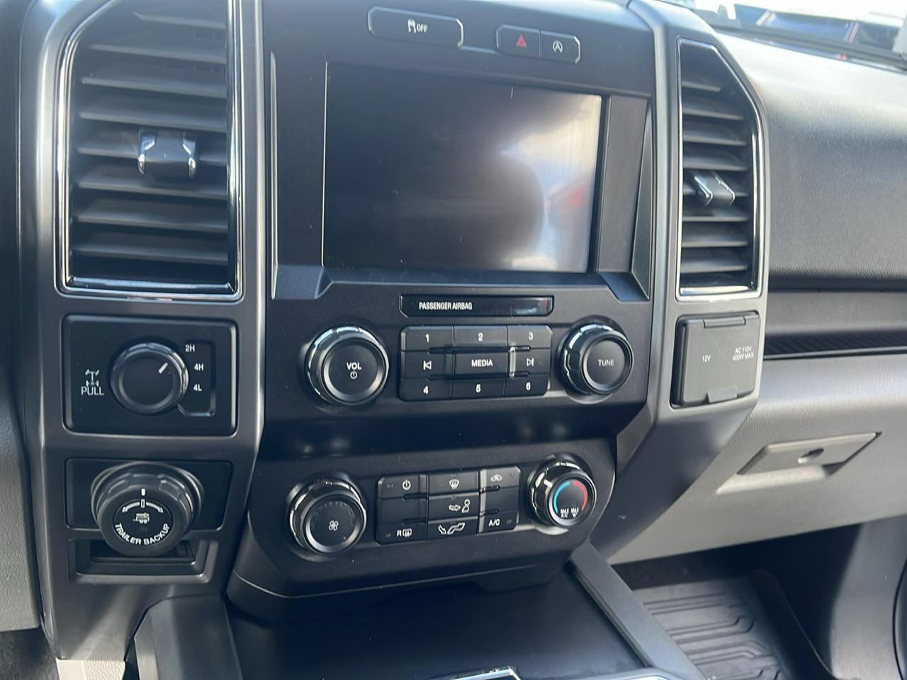 Ford F-150 4WD SuperCab 145" XLT 2020