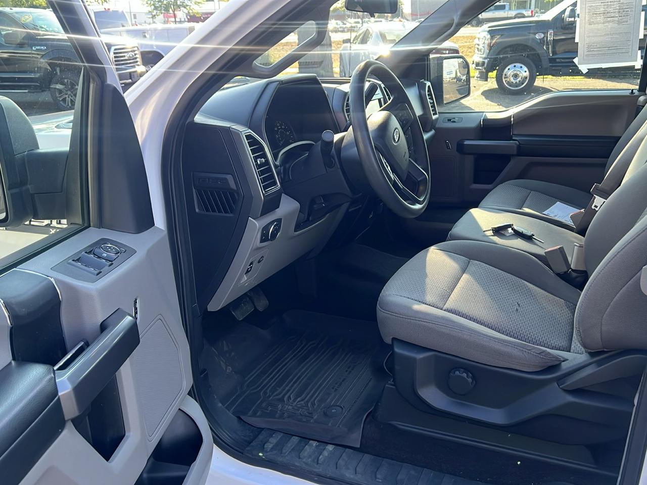 Ford F-150 Supercab 163" XLT 4WD 2020