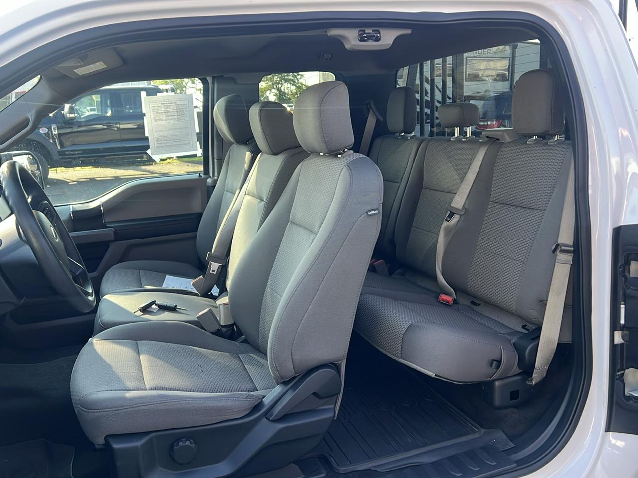 Ford F-150 Supercab 163" XLT 4WD 2020