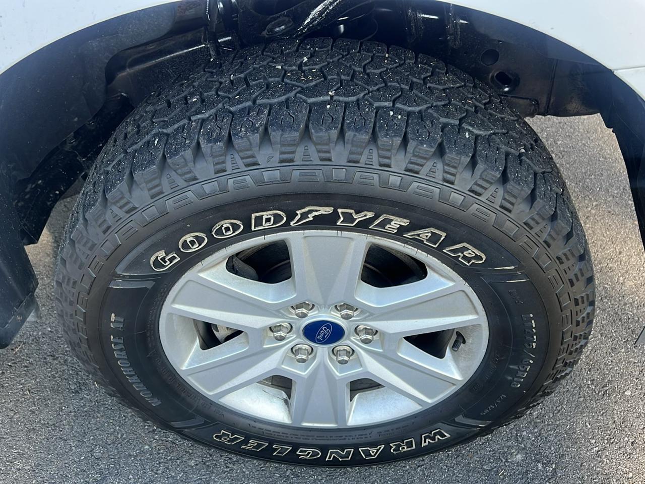 Ford F-150 Supercab 163" XLT 4WD 2020