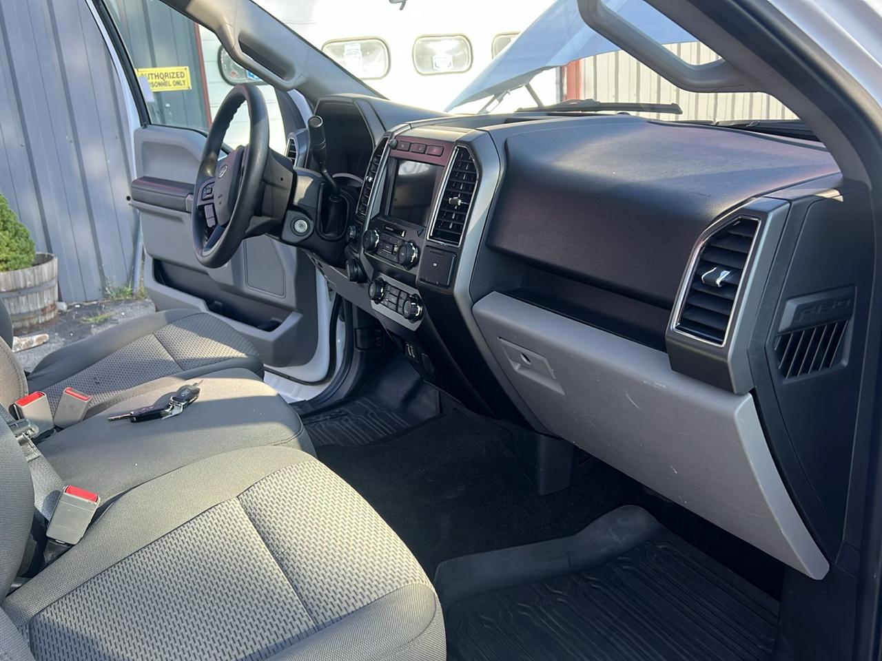 Ford F-150 Supercab 163" XLT 4WD 2020