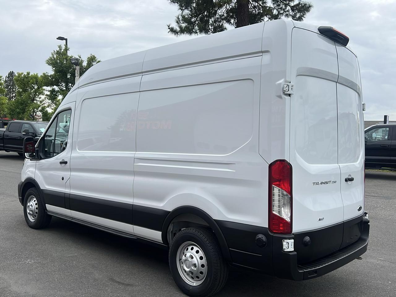 Ford Transit Cargo Van T-250 148" Hi Rf 9070 GVWR AWD 2025