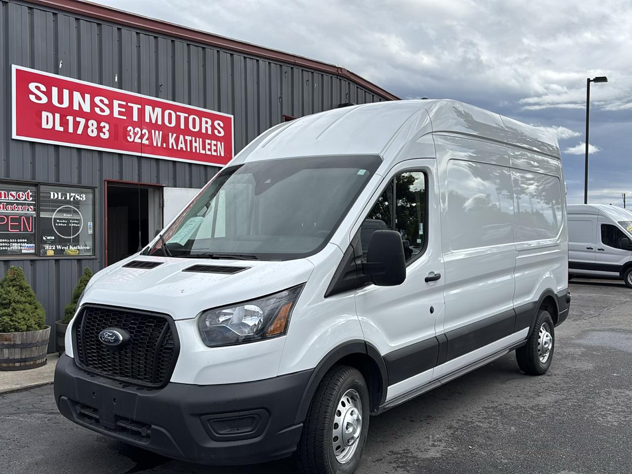 Ford Transit Cargo Van T-250 148" Hi Rf 9070 GVWR AWD 2025