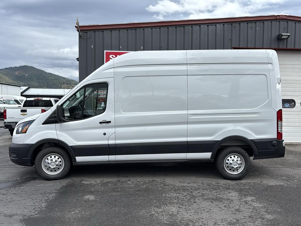 Ford Transit Cargo Van T-250 148" Hi Rf 9070 GVWR AWD 2025