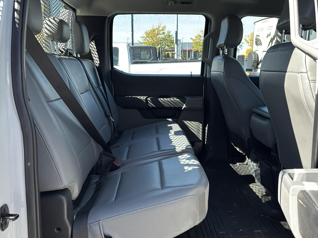 Ford F-550 Super Duty Chassis  2023